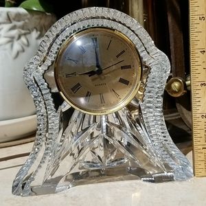 24% lead crystal clock